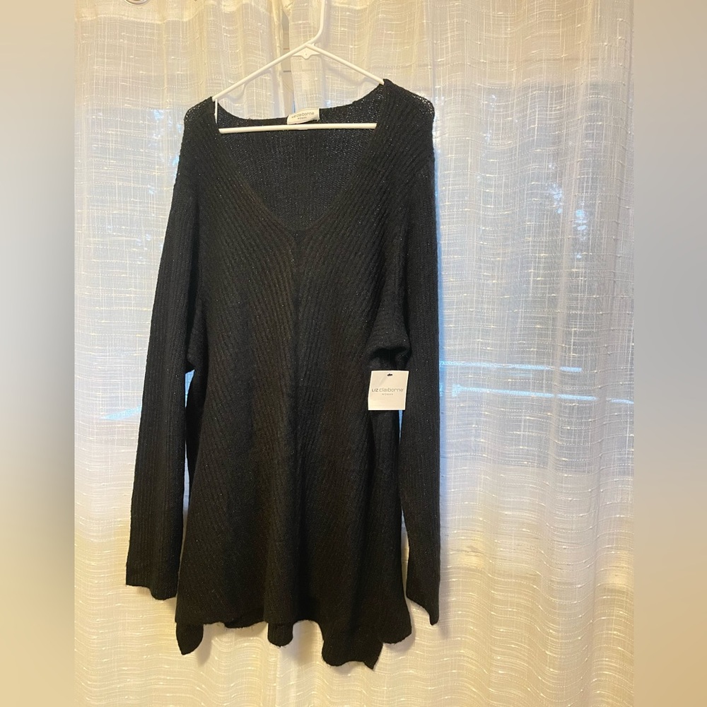 Liz Claiborne Black V-Neck Sweater